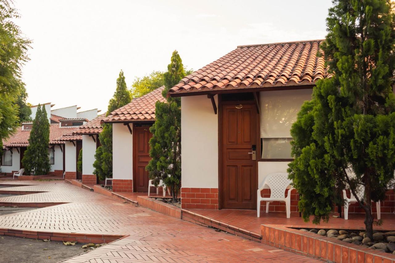Hotel Faranda Bolivar Cucuta, A Member Of Radisson Individuals Exteriör bild