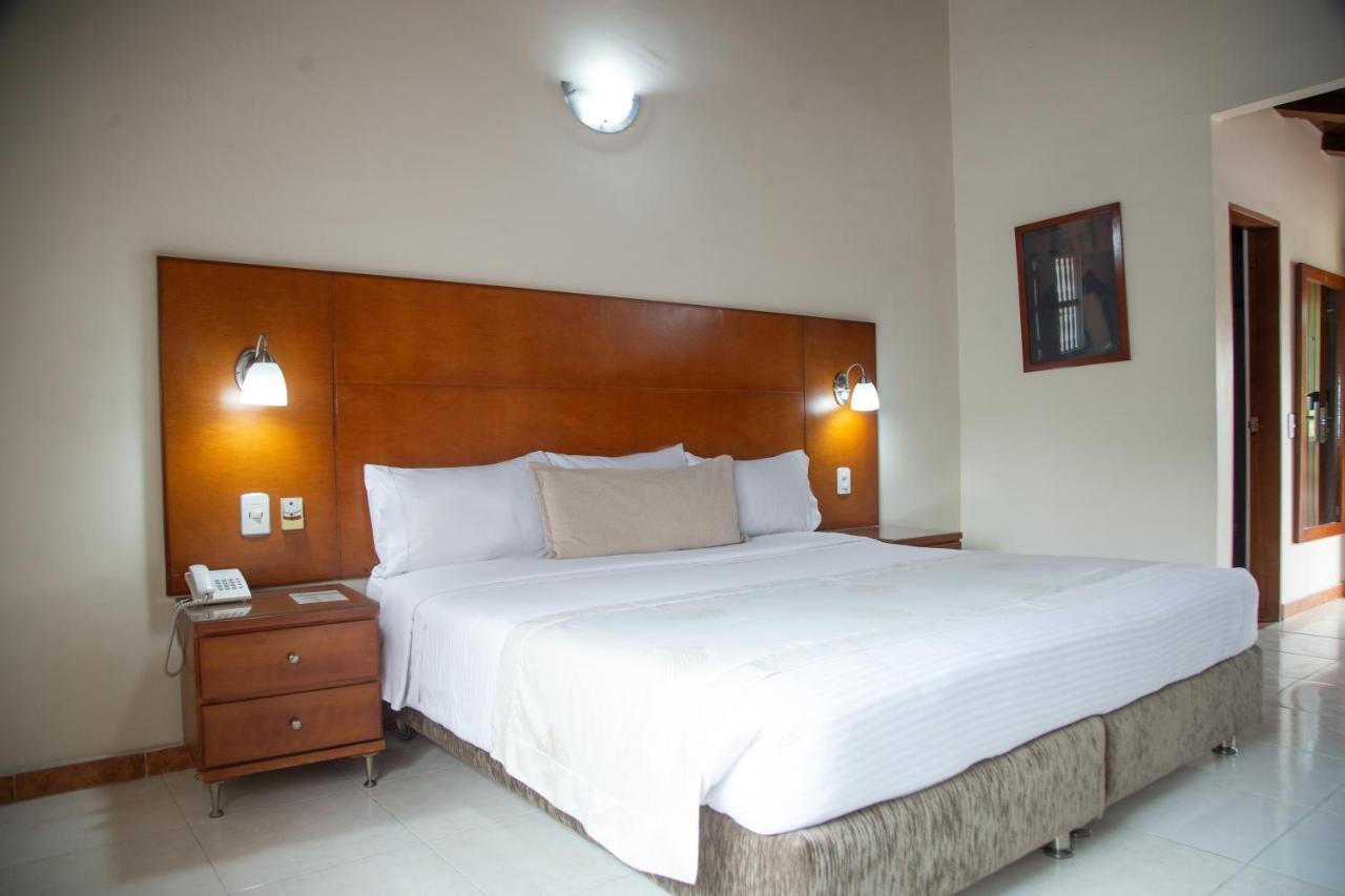 Hotel Faranda Bolivar Cucuta, A Member Of Radisson Individuals Exteriör bild