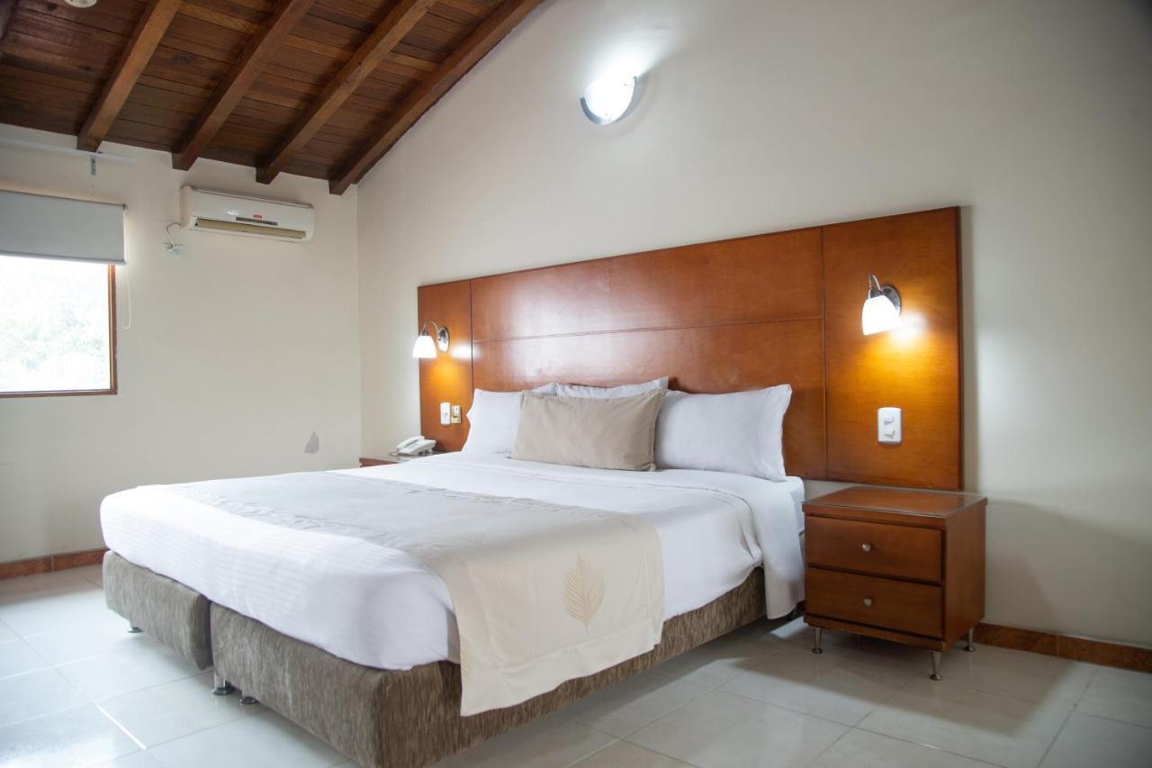 Hotel Faranda Bolivar Cucuta, A Member Of Radisson Individuals Exteriör bild