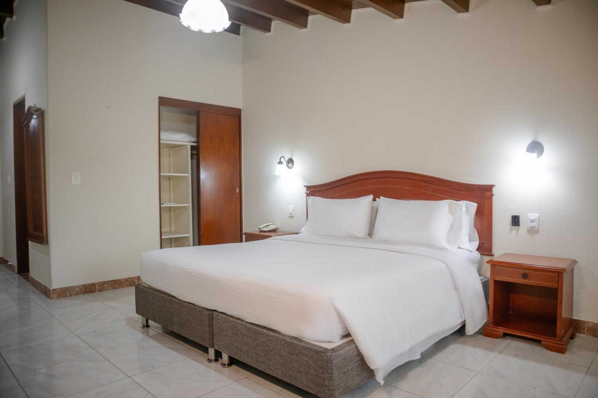 Hotel Faranda Bolivar Cucuta, A Member Of Radisson Individuals Exteriör bild