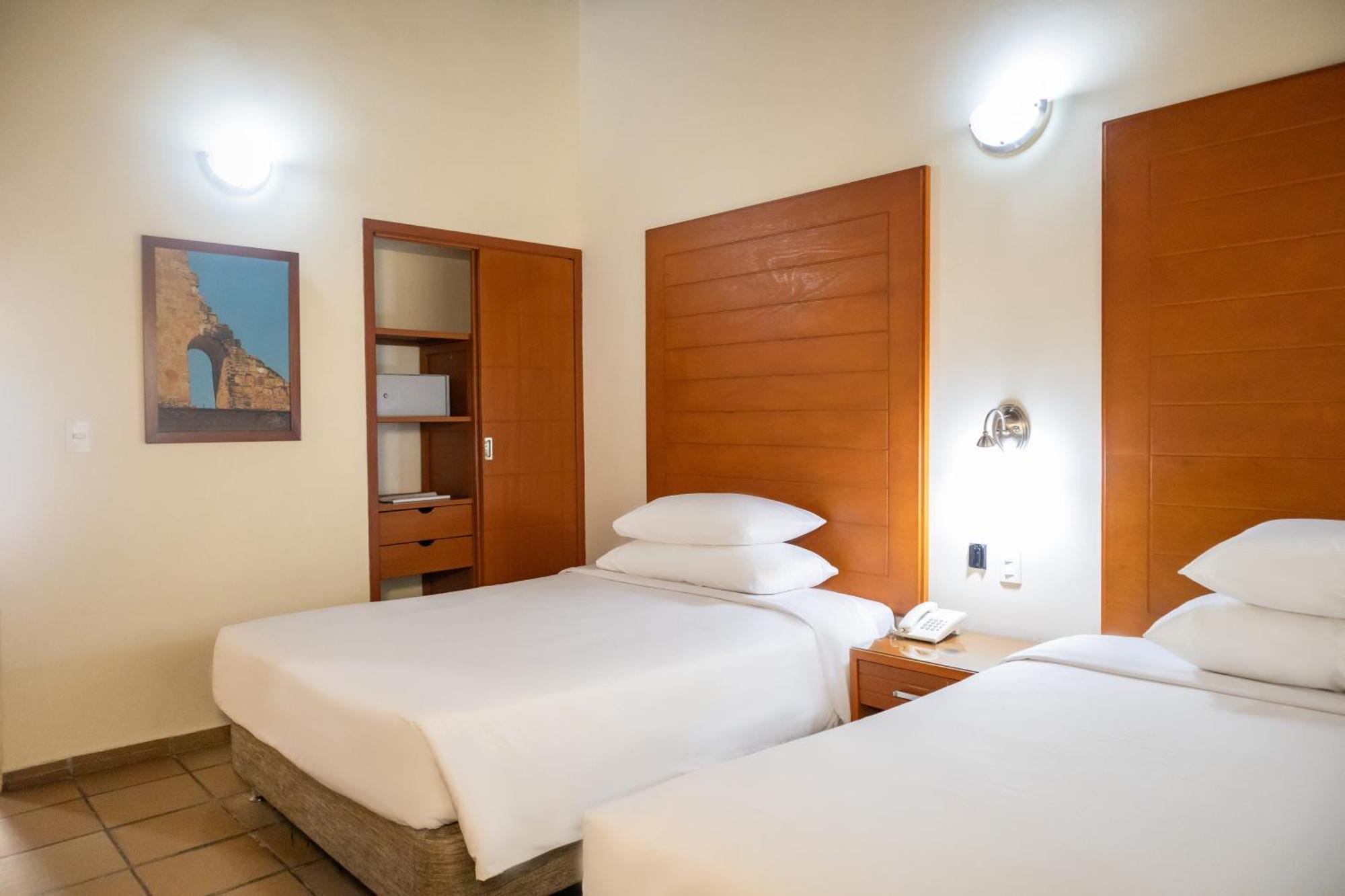 Hotel Faranda Bolivar Cucuta, A Member Of Radisson Individuals Exteriör bild